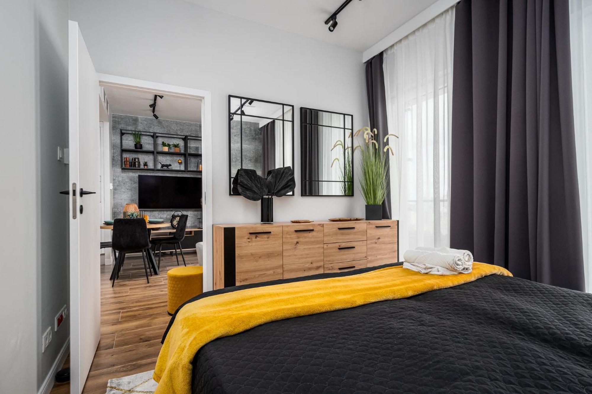 ורשה Wola Tower Deluxe Separate Bedroom With Free Garage - By Perfect Apart מראה חיצוני תמונה